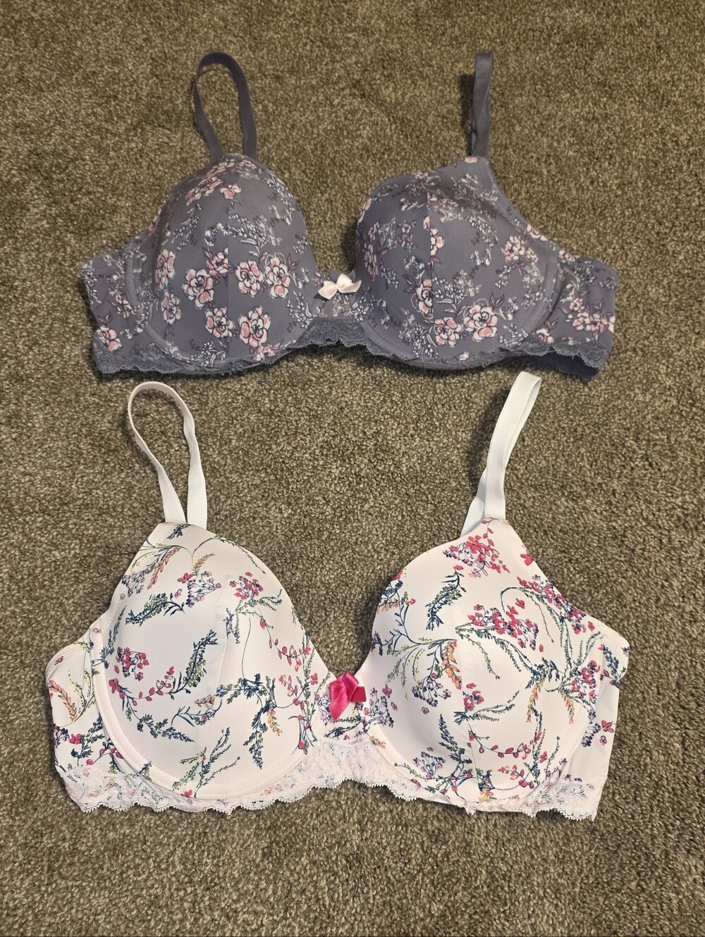 Lot Of 2 Adore Me 40B Floral Print Bras